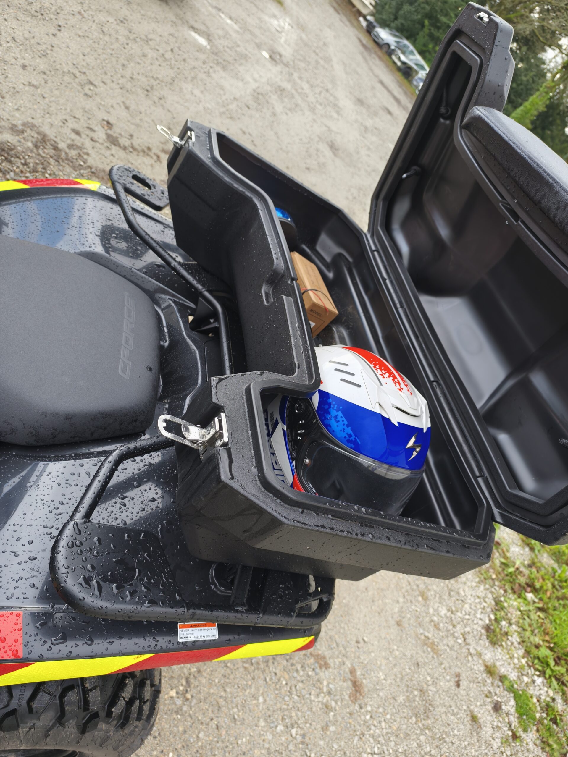 Quad - coffre ouvert